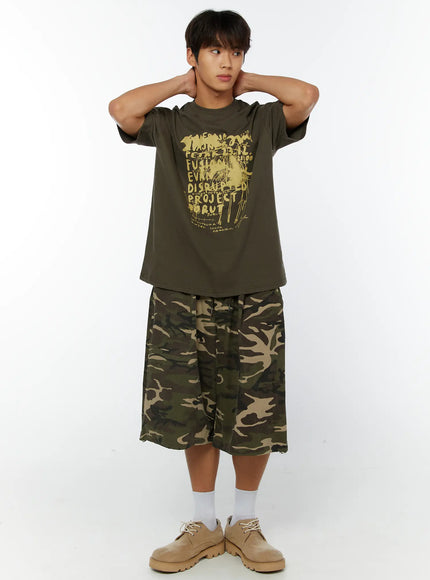 mens-camo-bermuda-shorts-iy514