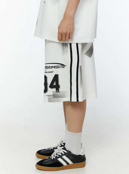 mens-graphic-bermuda-shorts-white-iu518