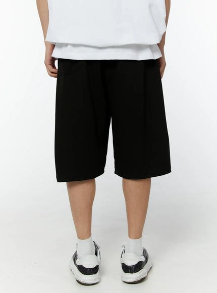mens-pintuck-bermuda-shorts-black-iu508