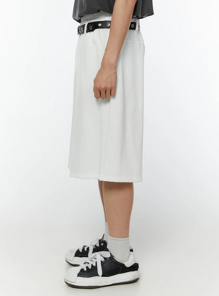 mens-relaxed-fit-belted-shorts-iu515