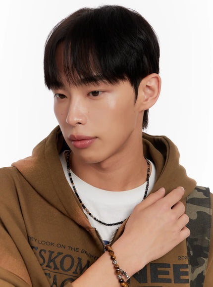 beaded-dangly-pendant-bracelet-io523