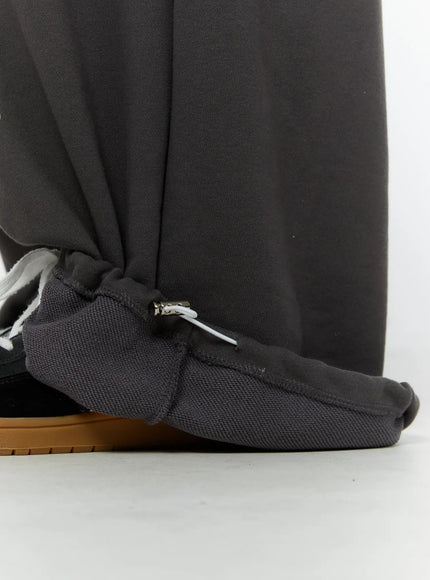 mens-graphic-wide-leg-sweatpants-dark-gray-iy513