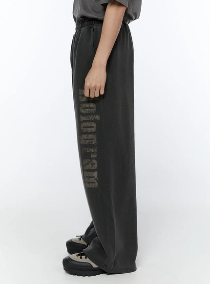 mens-graphic-print-sweatpants-ia520