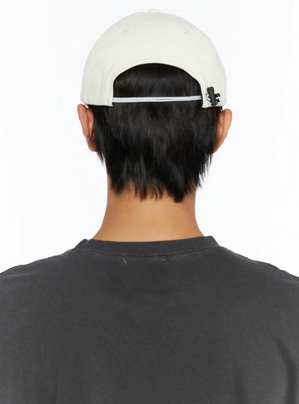 Two-Tone Graphic Cap IL520