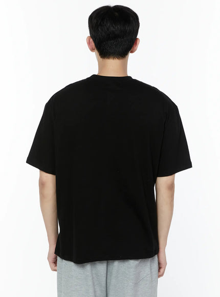 square-graphics-print-t-shirt-ia530