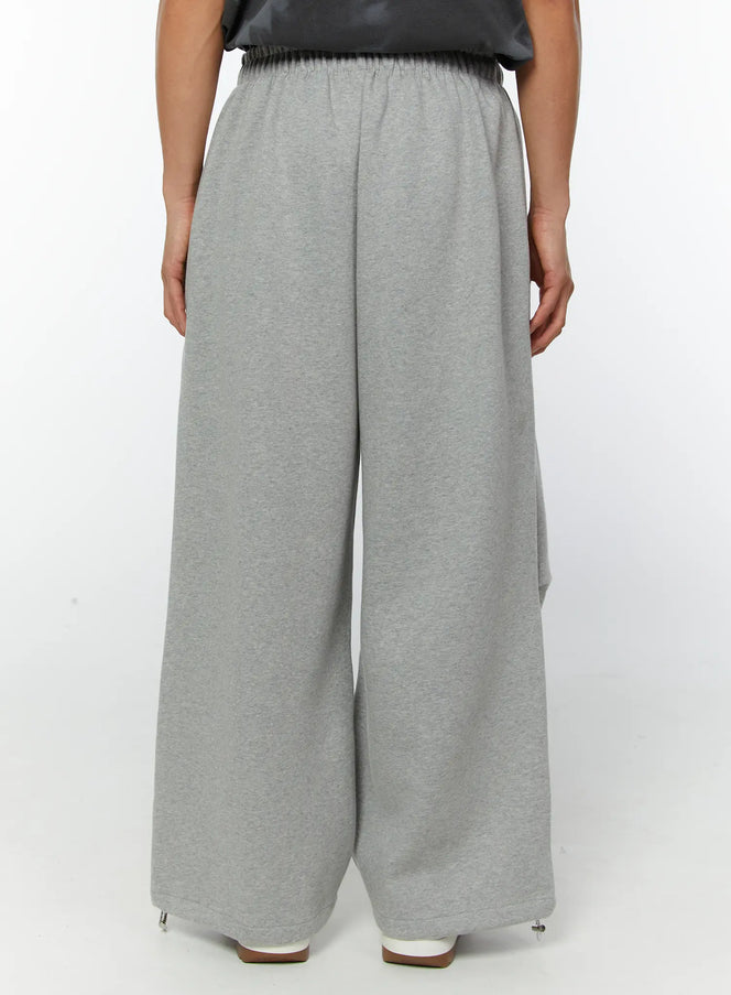 mens-graphic-parachute-string-sweatpants-gray-iy513