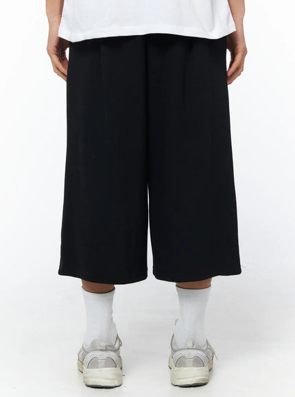 mens-relaxed-fit-bermuda-sweat-shorts-iu503