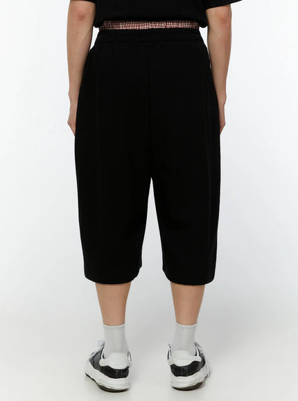 mens-casual-shorts-iu515