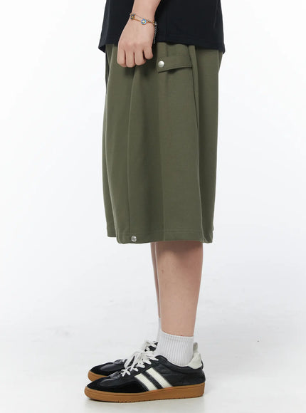 mens-casual-snap-button-bermuda-shorts-dark-green-iy522