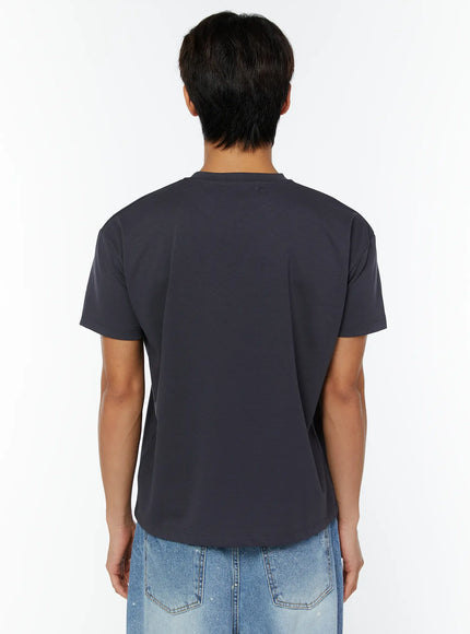 mens-graphic-lettering-tee-iy508
