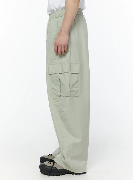 mens-wide-cargo-pants-light-gray-iy506