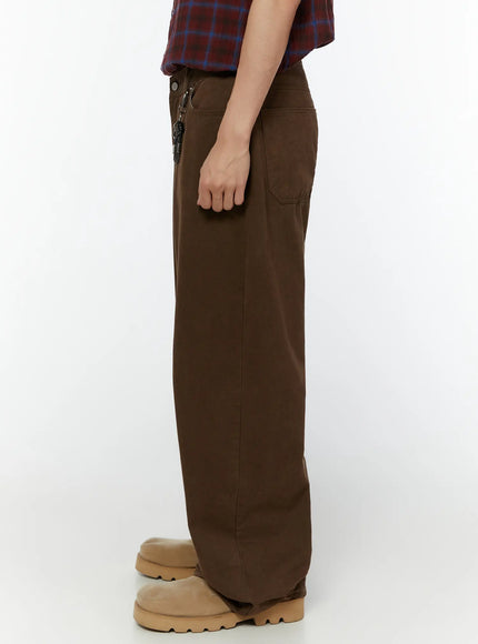 mens-keychain-detail-curved-cotton-pants-iu515