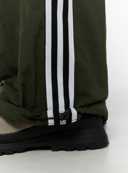 mens-stripe-track-pants-dark-green-iu518