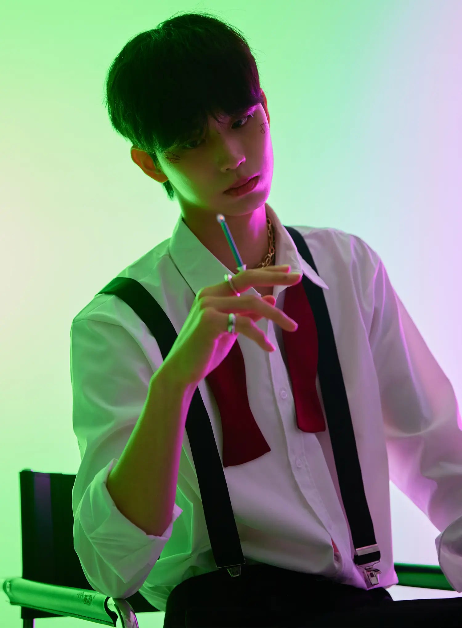 shaped-bow-tie-in503