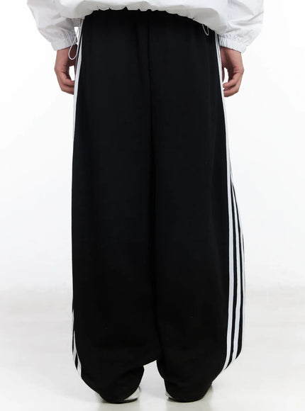 mens-baggy-stripe-sweatpants-im523