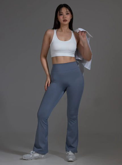 high-waist-flared-leggings-light-blue-io517
