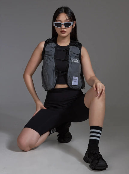 sporty-utility-running-vest-dark-gray-io517