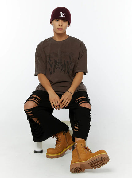 mens-distressed-bermuda-shorts-iy514
