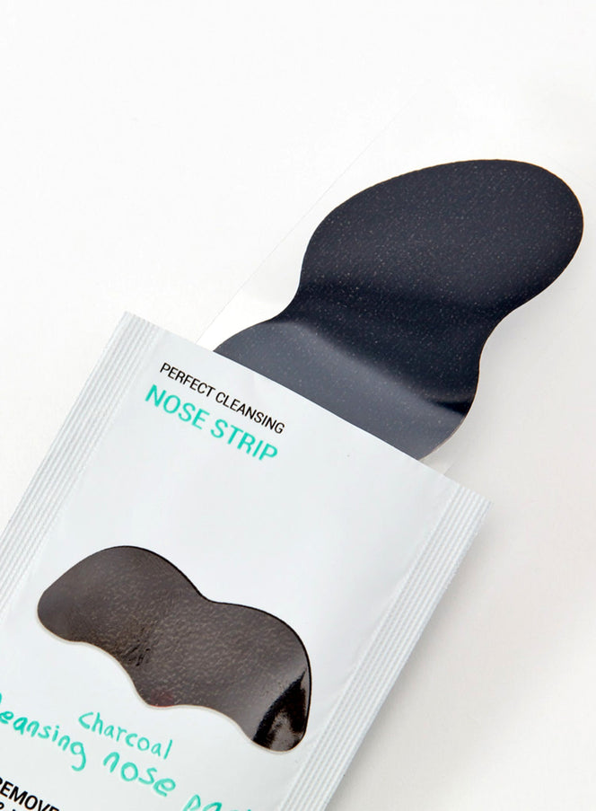 Charcoal Cleansing Nose Pack (10pcs)