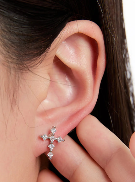elegant-cross-stud-earrings-in528