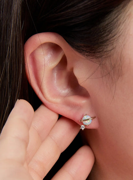 opal-shine-stud-earrings-in528