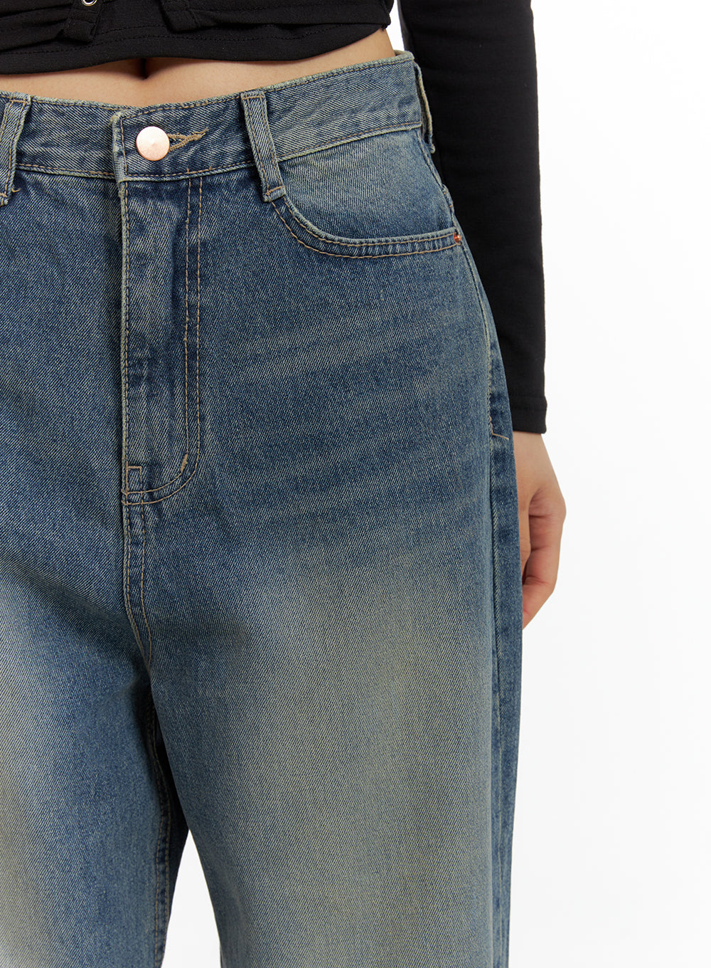 Solid Mid Waist Pocket Straight Leg Jeans IJ411 in washed blue, waist close-up on model, showing mid-rise waistband, copper button, front pockets and washed denim texture.