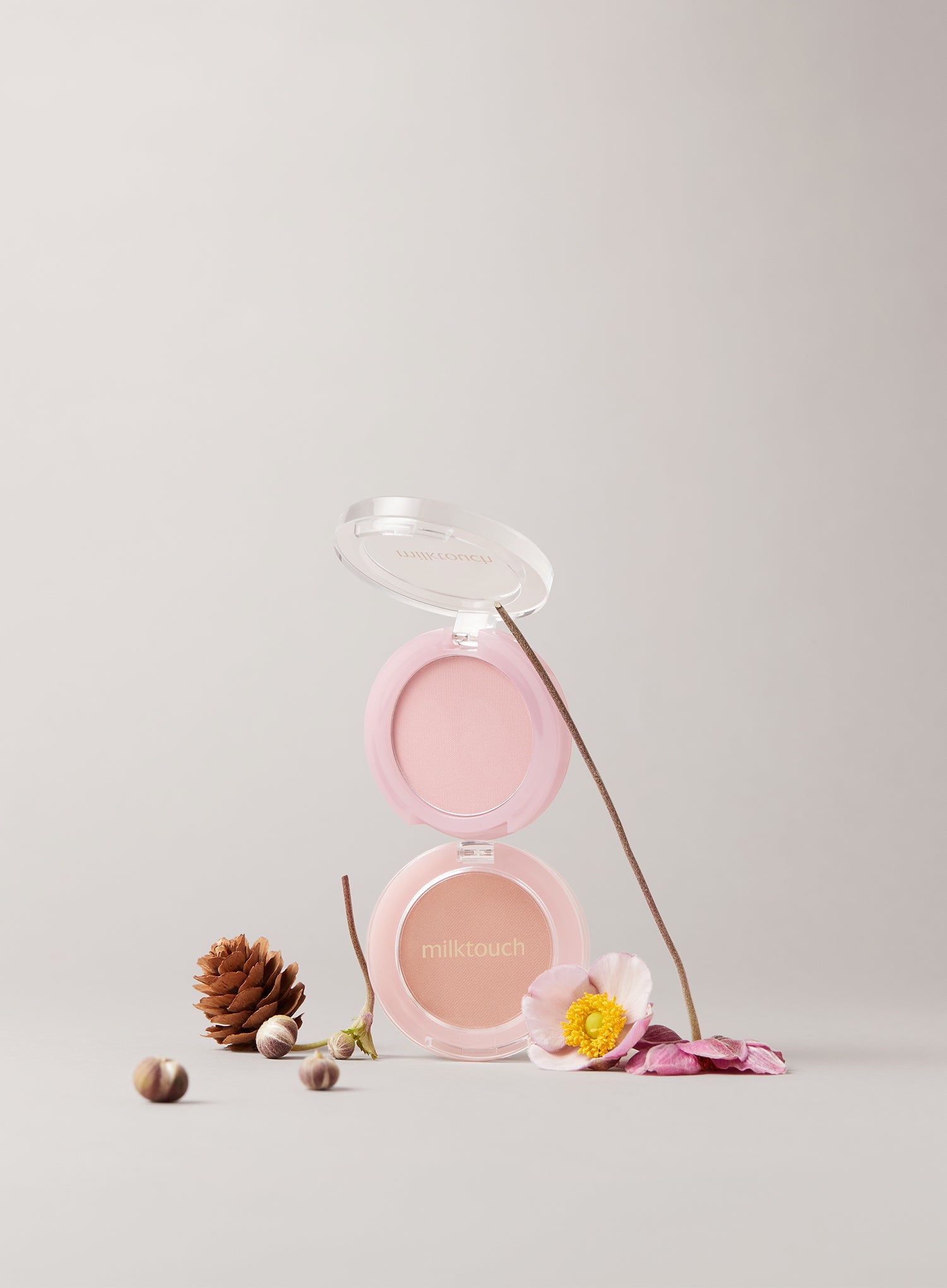 Tone-On Blusher (3g)