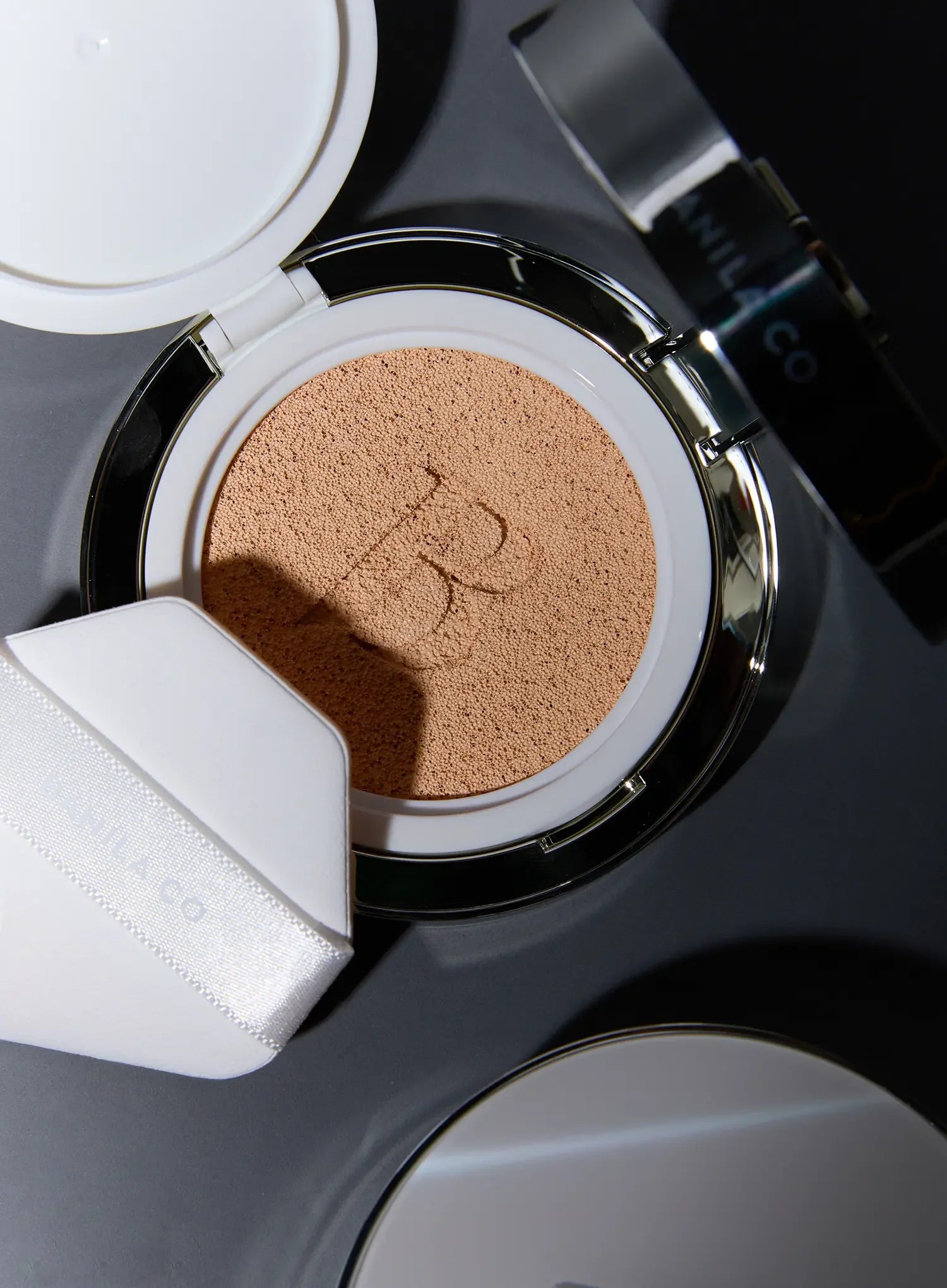 Covericious Ultimate White Cushion SPF38 PA++ (14g)