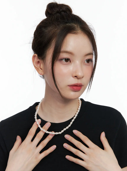 Pearl Strand Necklace IN514