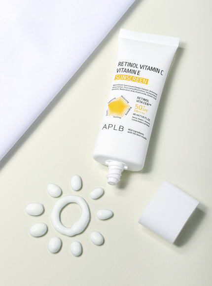 Retinol Vitamin C Vitamin E Sunscreen (SPF50+ PA++++) (40ml)