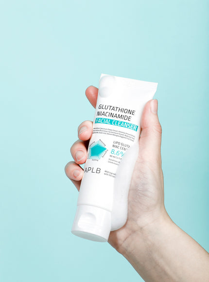 Glutathione Niacinamide Facial Cleanser (80ml)