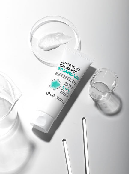 Glutathione Niacinamide Facial Cleanser (80ml)