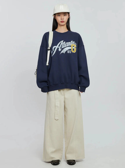 graphic-oversized-crewneck-io530