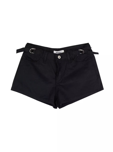 black-cargo-pocket-shorts-iu518