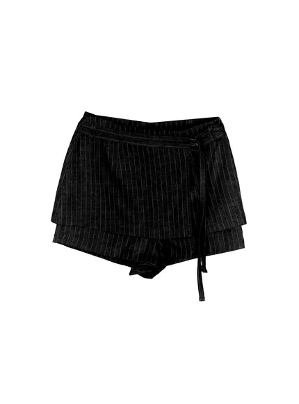 chic-pinstripe-skirt-is525