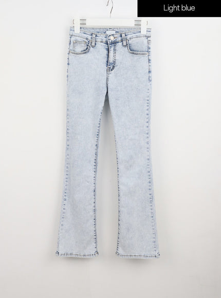 ankle-bootcut-jeans-iu322