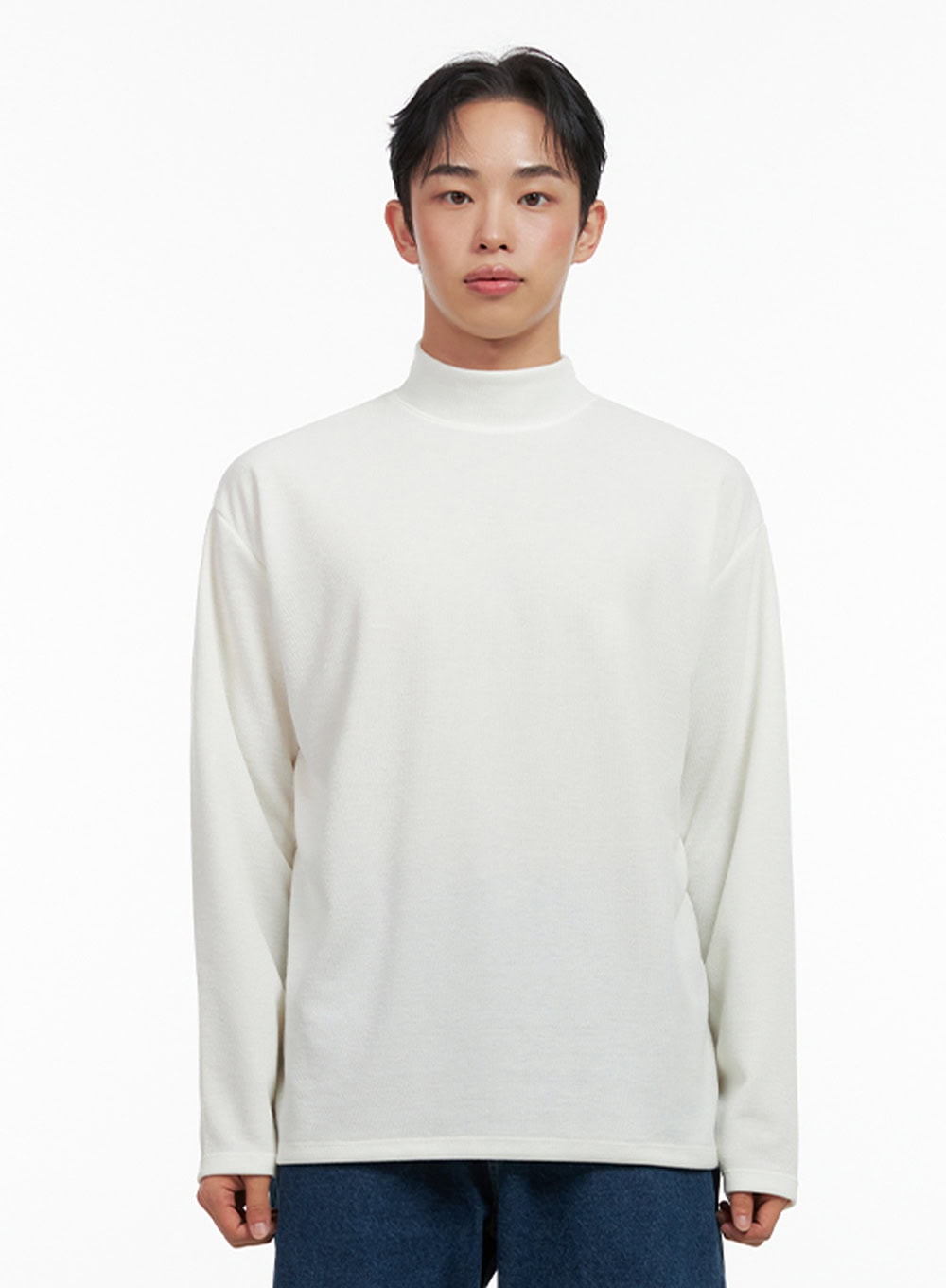 mens-cozy-turtle-neck-tee-in426