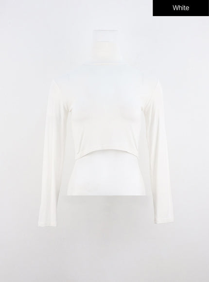 solid-long-sleeve-turtleneck-crop-io320