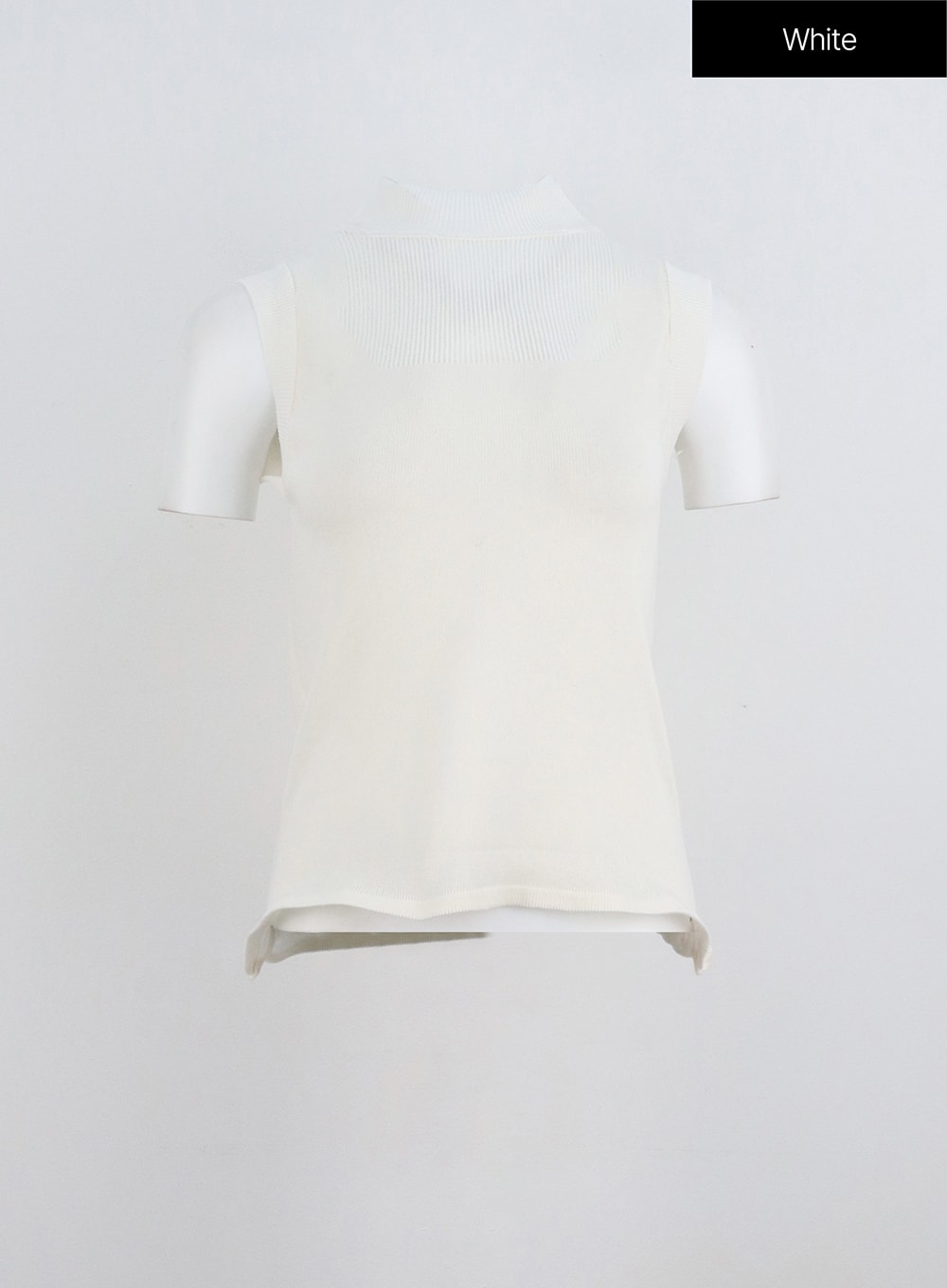 sleeveless-knit-top-il321