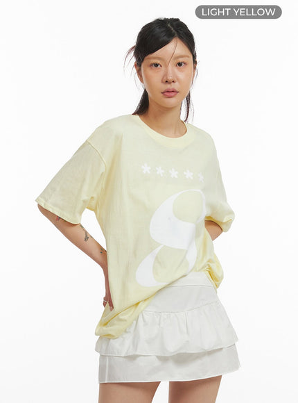 acubi-oversized-graphic-top-iy410