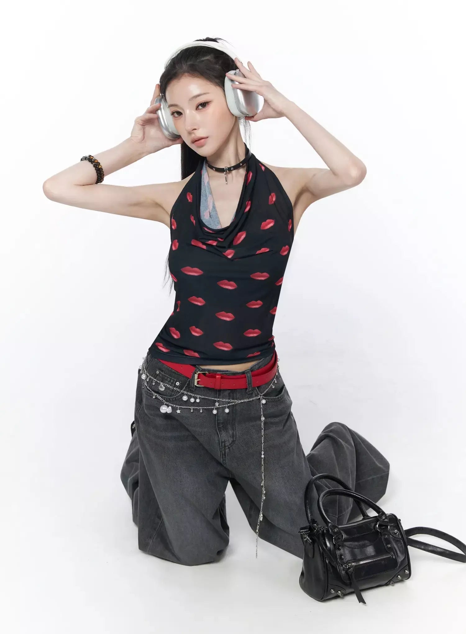 kiss-draped-halter-top-iu512
