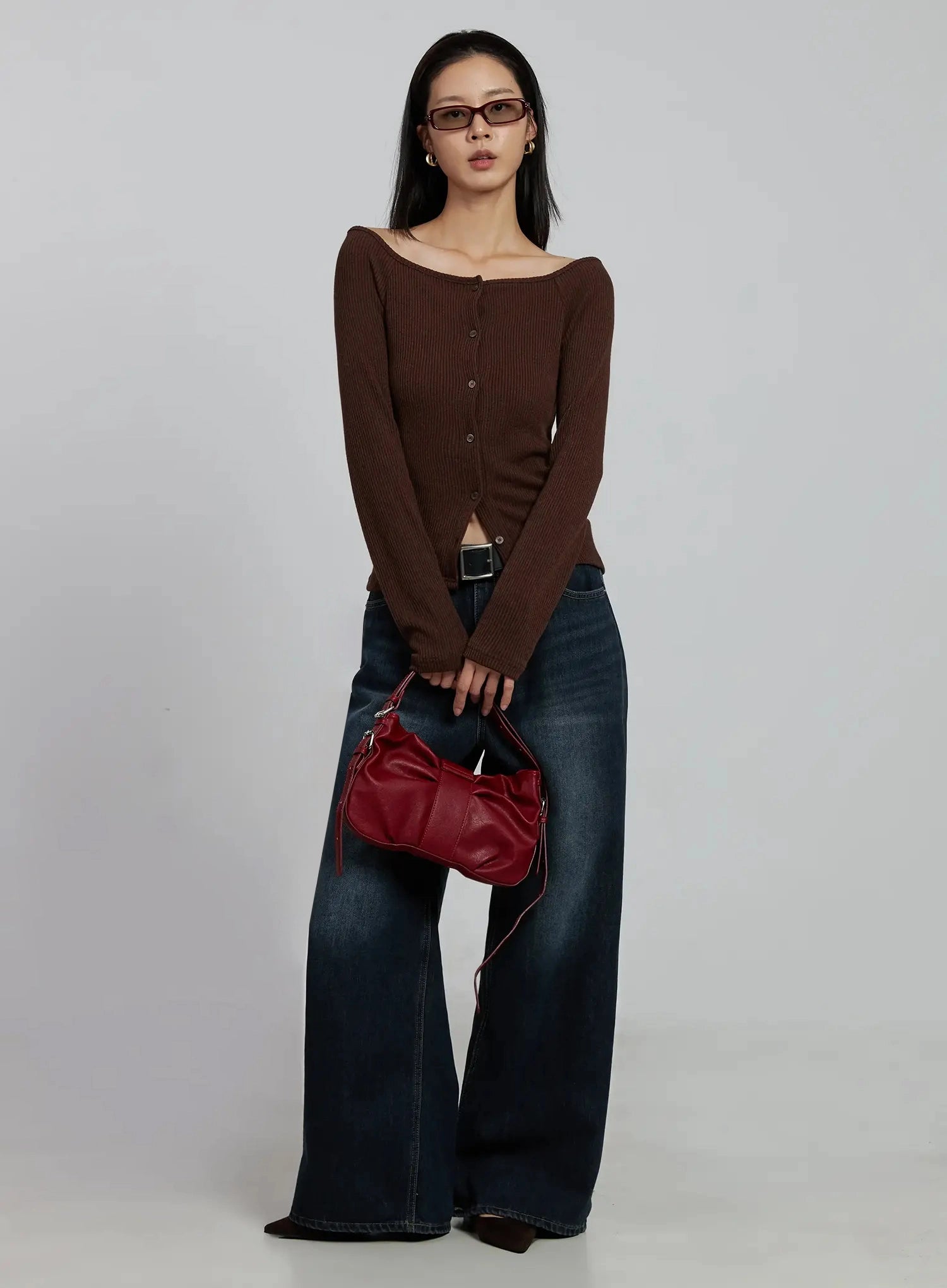 off-shoulder-button-ribbed-cardigan-im520