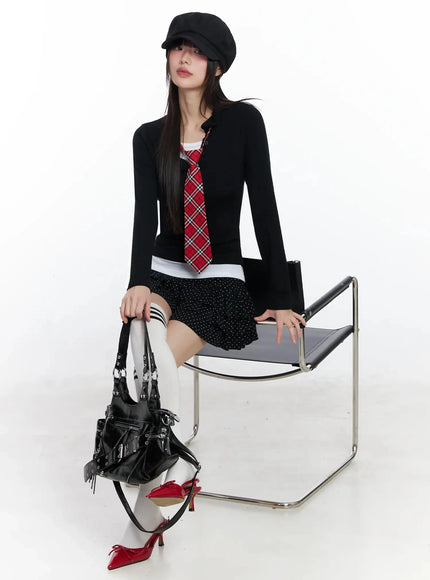 layered-collar-long-sleeve-top-if505