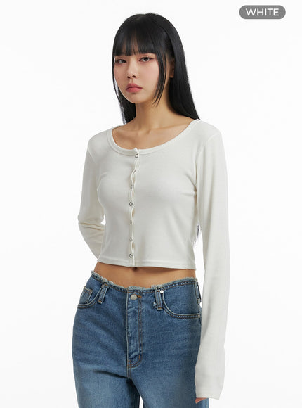 round-neck-buttoned-long-sleeve-top-im414