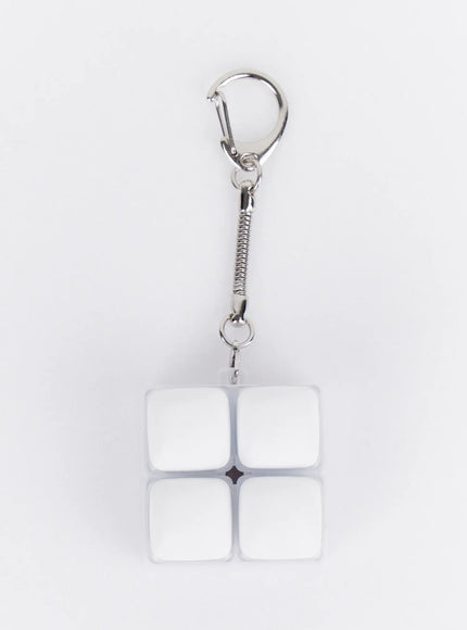 pebble-4-keycap-keychain-ia524