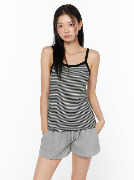 striped-tank-top-iu516