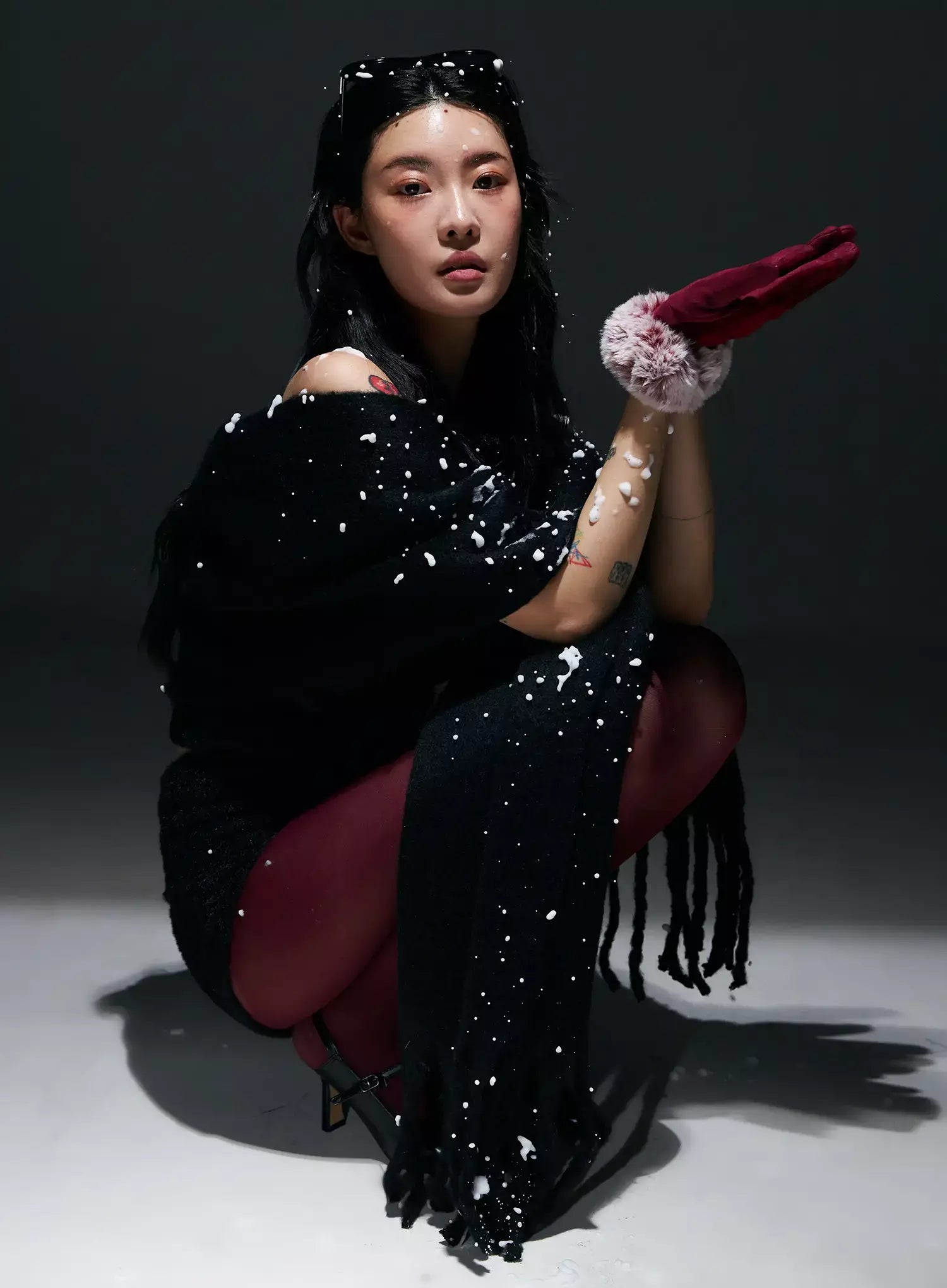 textured-knit-turtleneck-top-in528