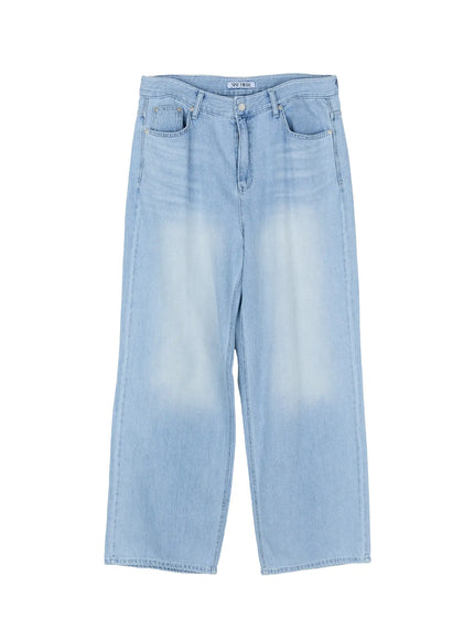 mens-light-wash-denim-jeans-ig508