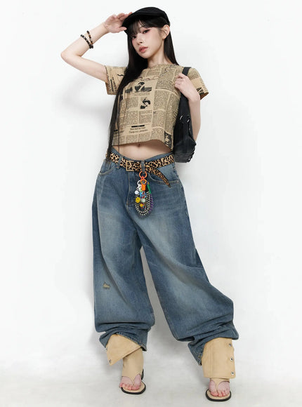 retro-graphic-short-sleeve-tee-iy511