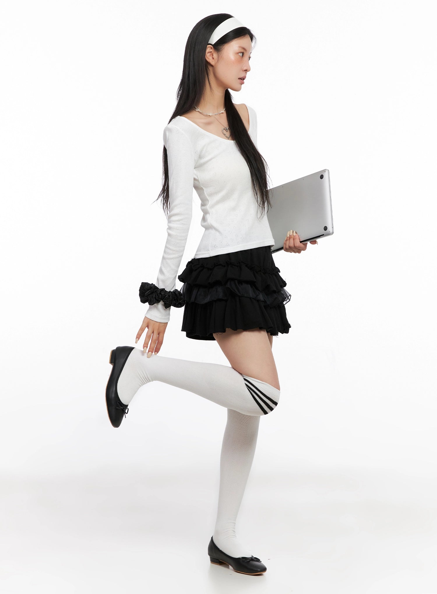 scoop-neck-ribbed-long-sleeve-top-is508